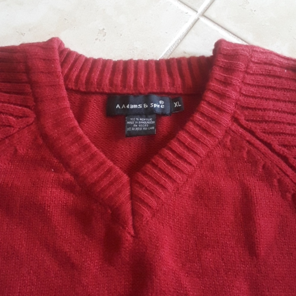 Sweater - Picture 3 of 3